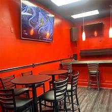 Harp’s Bar & Grille